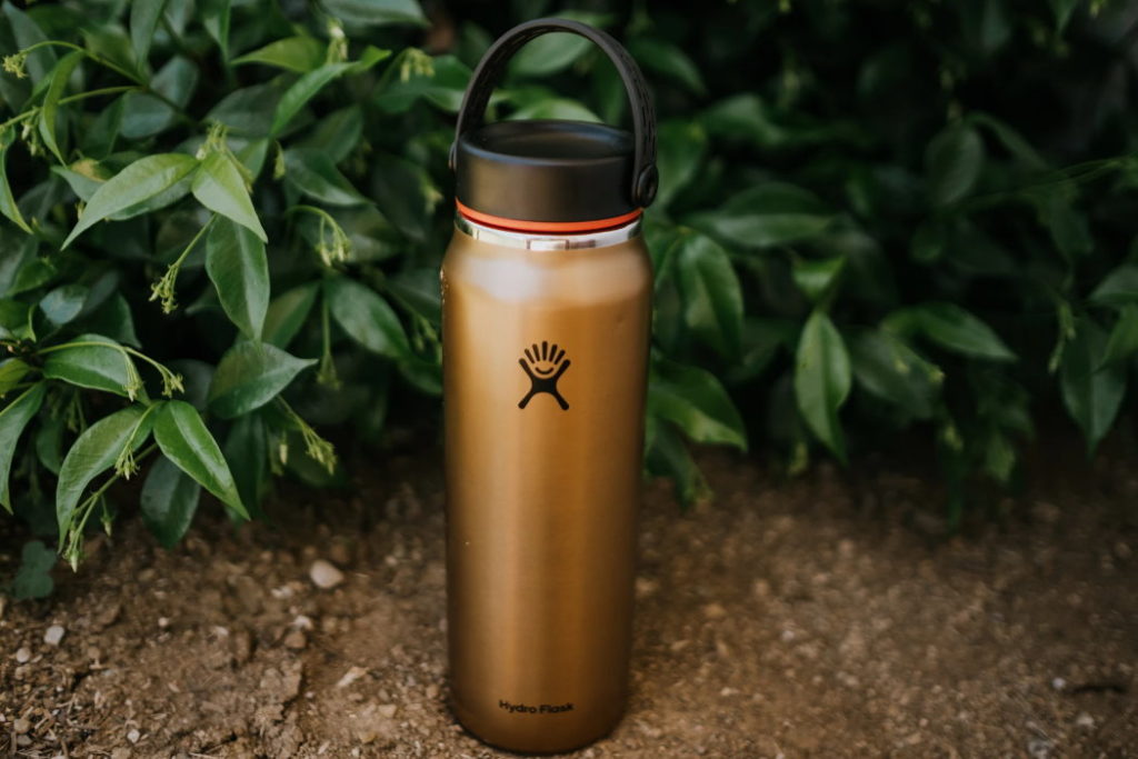 botella de agua hydro flask lightweight wide mouth trail series exterior