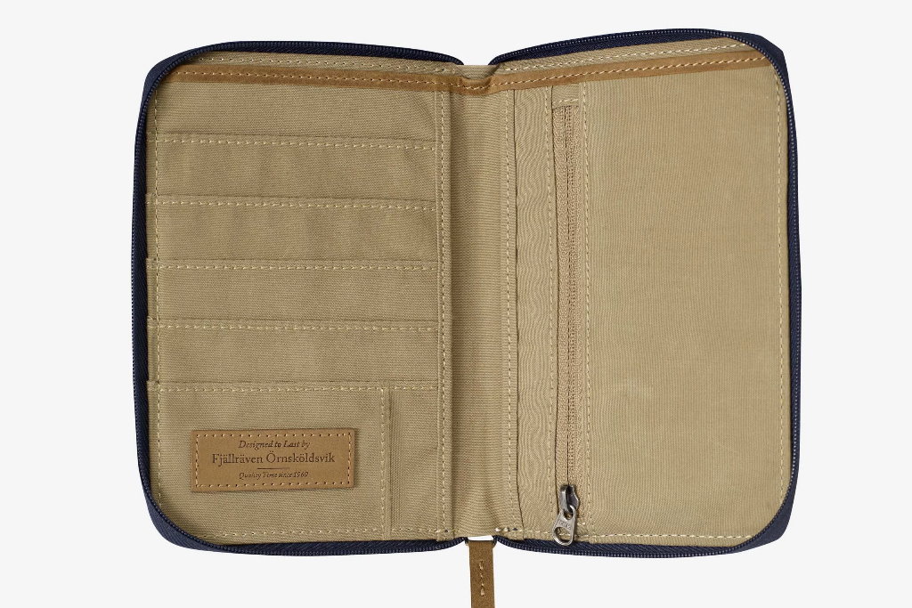 funda para pasaporte fjallraven interior vacio