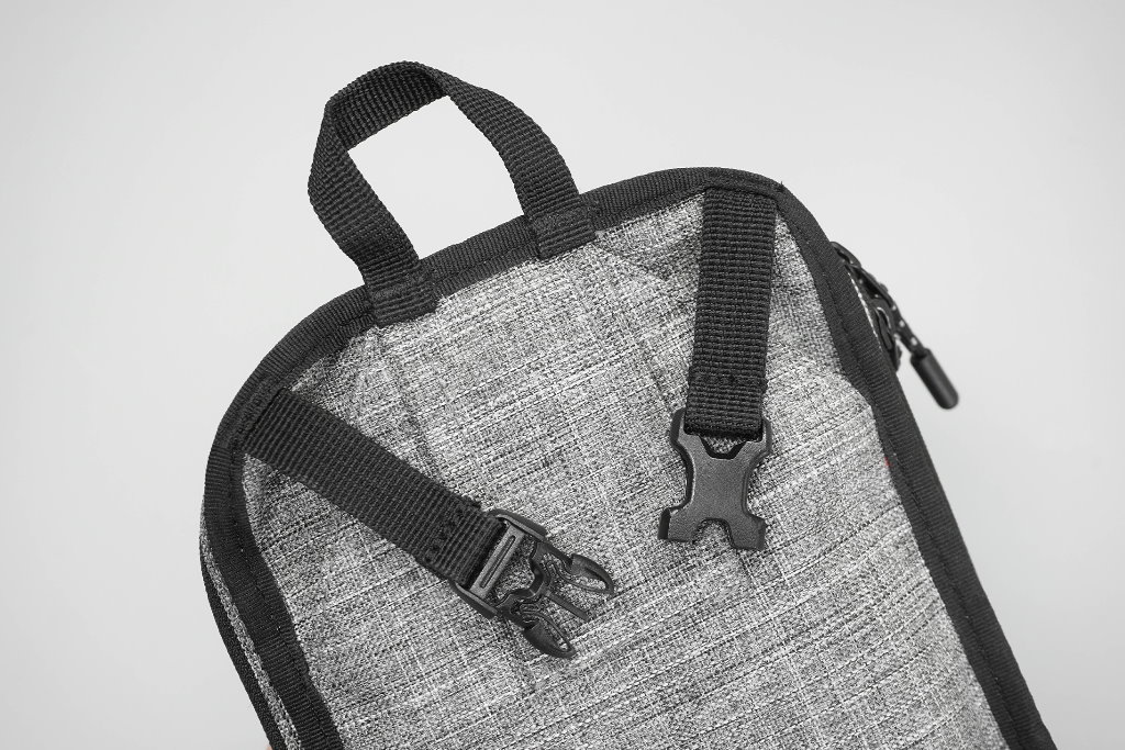 herschel supply co form crossbody large parte trasera