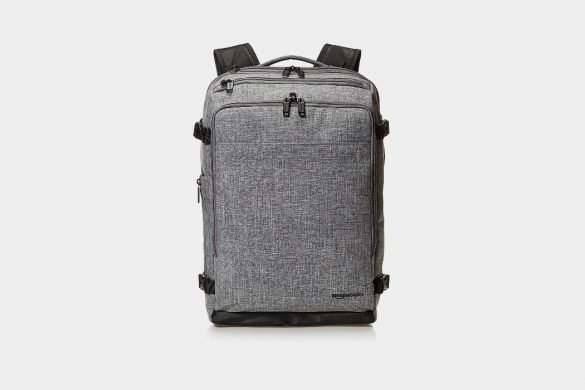 Mochila Compacta de Viaje AmazonBasics