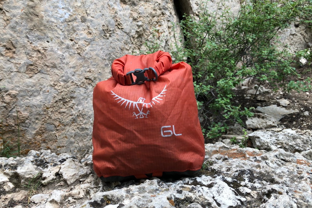 bolsa impermeable osprey ultralight dry sack 6L reseña