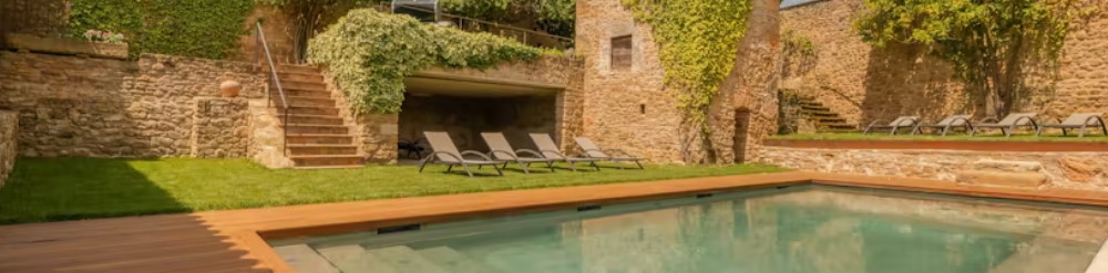 casas rurales con piscina privada cataluña